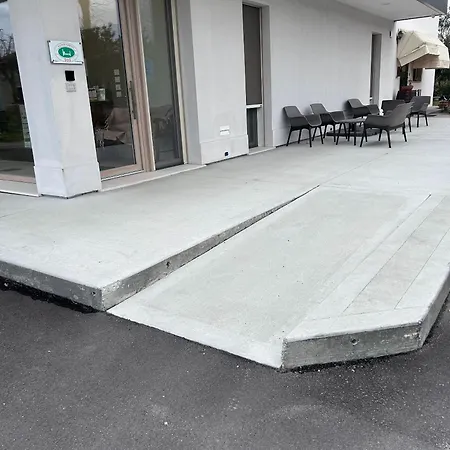 In Bb - Double With Special Accesses In A Bb In * Porto Viro