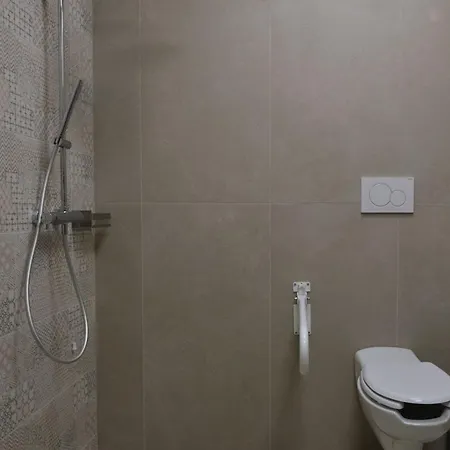 In Bb - Double With Special Accesses In A Bb In Guest house *